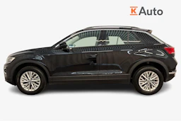 musta Volkswagen T-Roc 2022 kuva 5.