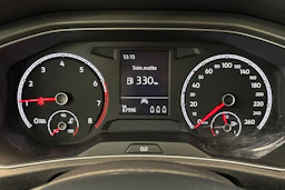 musta Volkswagen T-Roc 2022 kuva 15.