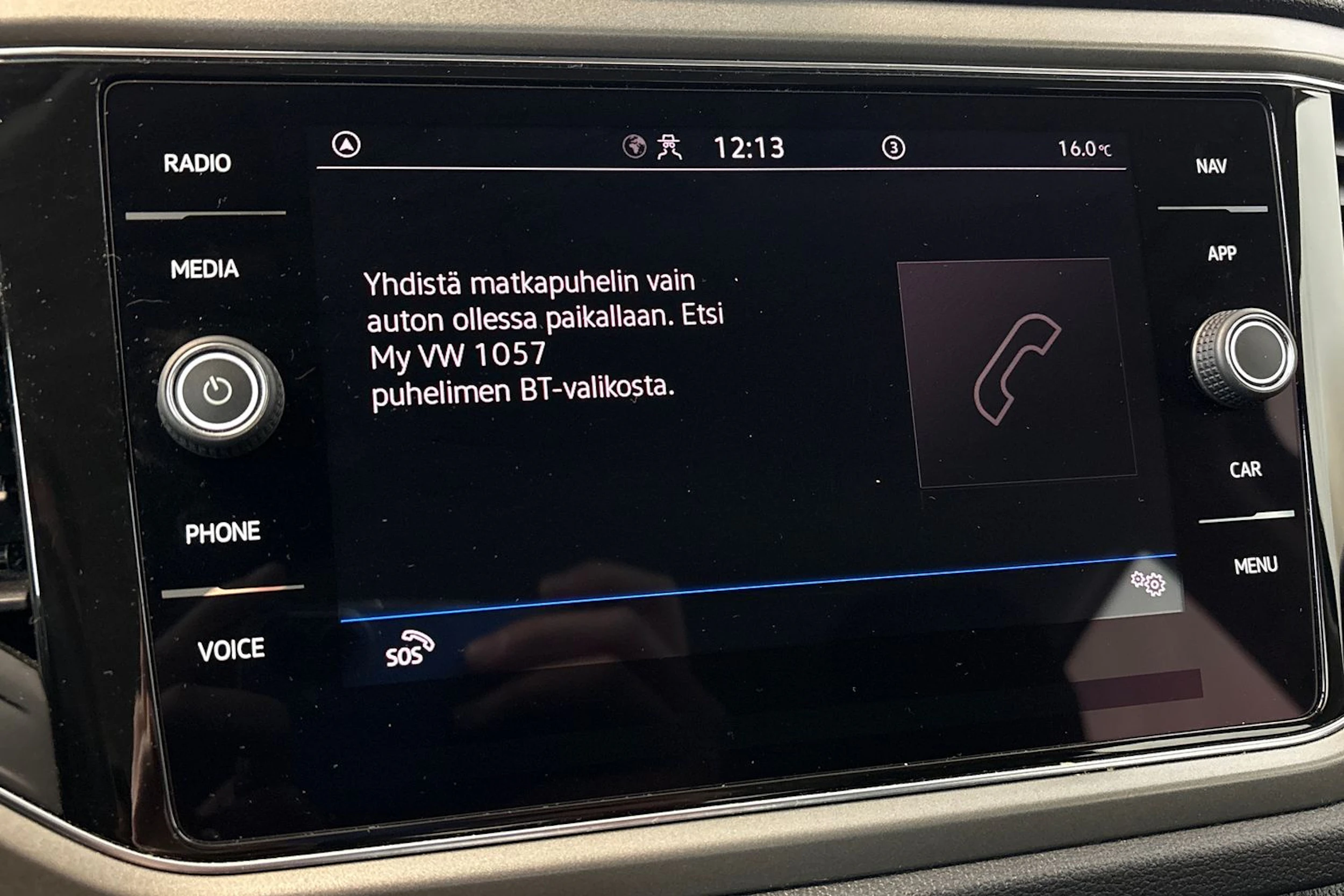 musta Volkswagen T-Roc 2022 kuva 17.