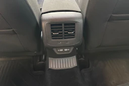 Valkoinen Volkswagen T-Roc 2022 kuva 13.