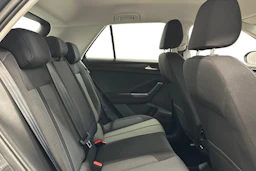 harmaa Volkswagen T-Roc 2022 kuva 9.