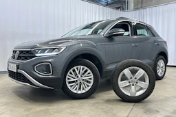 harmaa Volkswagen T-Roc 2022 kuva 22.