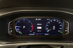 met. musta Volkswagen T-Roc 2022 kuva 18.