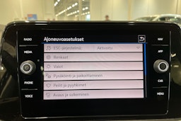 met. musta Volkswagen T-Roc 2022 kuva 27.