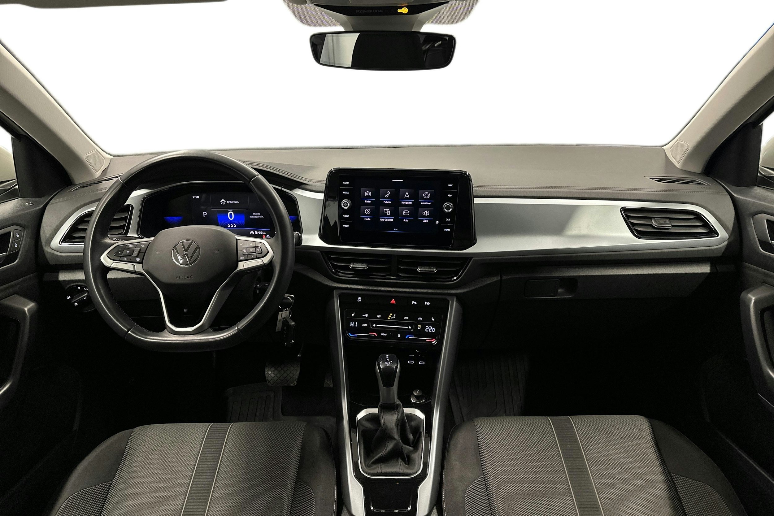 harmaa Volkswagen T-Roc 2023 kuva 9.