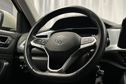 harmaa Volkswagen T-Roc 2023 kuva 16.