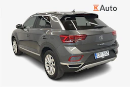harmaa Volkswagen T-Roc 2023 kuva 2.
