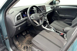 sininen Volkswagen T-Roc 2023 kuva 3.