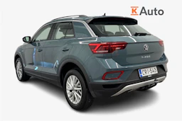met. sininen Volkswagen T-Roc 2023 kuva 3.