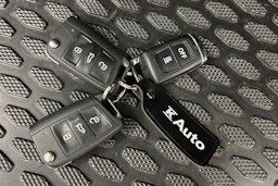 met. sininen Volkswagen T-Roc 2023 kuva 27.
