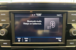 Harmaa Volkswagen T-Roc 2023 kuva 25.