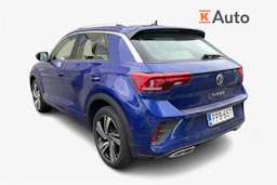 sininen Volkswagen T-Roc 2023 kuva 2.