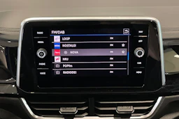 sininen Volkswagen T-Roc 2023 kuva 16.