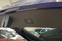 sininen Volkswagen T-Roc 2023 kuva 28.