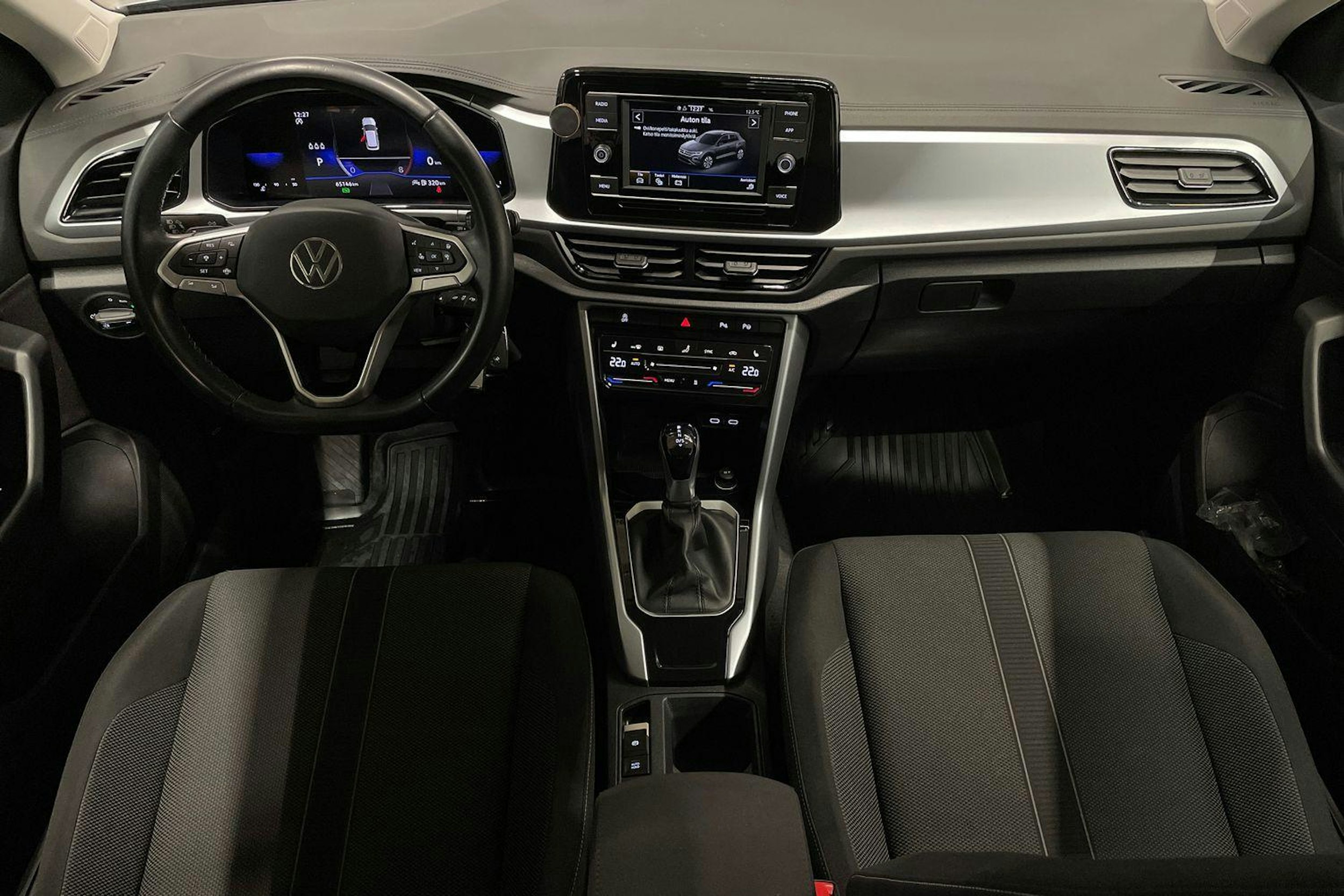 met. harmaa Volkswagen T-Roc 2023 kuva 9.