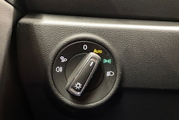 valkoinen Volkswagen T-Roc 2023 kuva 23.