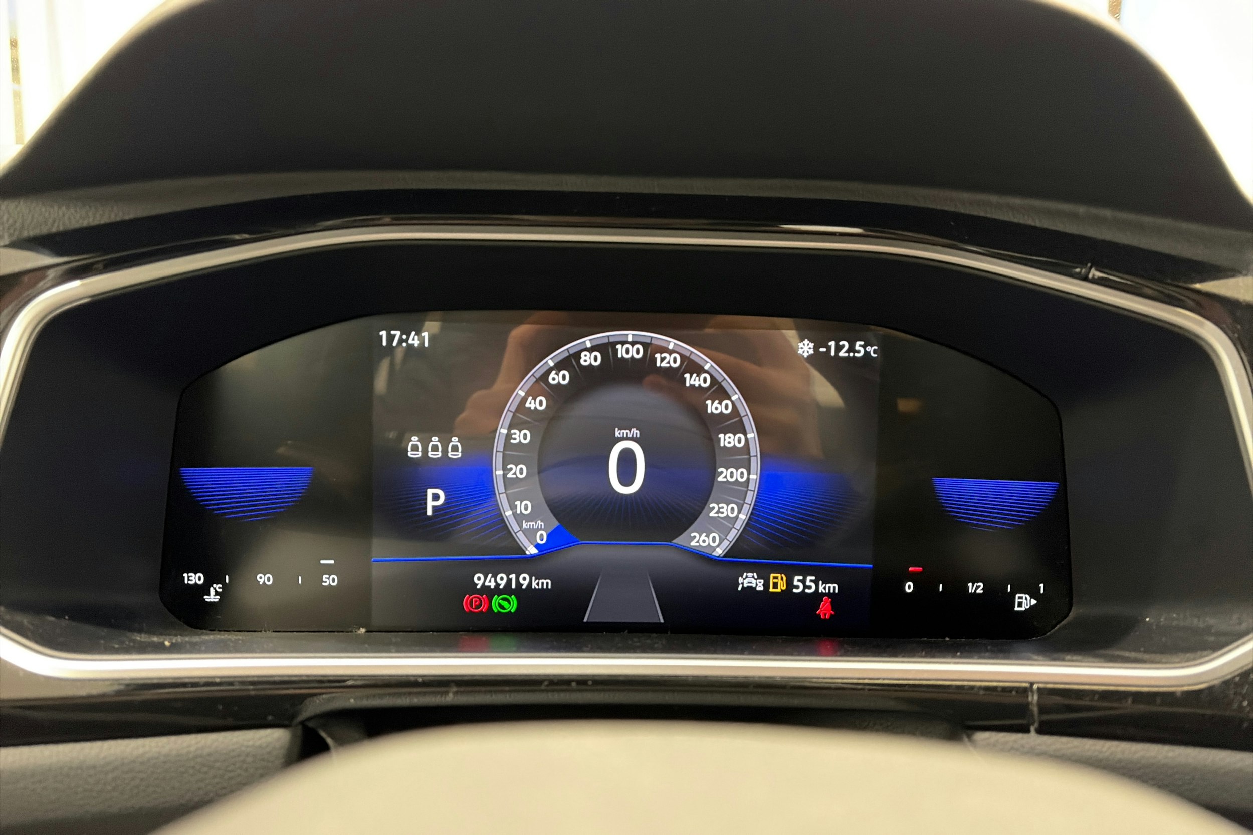 harmaa Volkswagen T-Roc 2023 kuva 15.