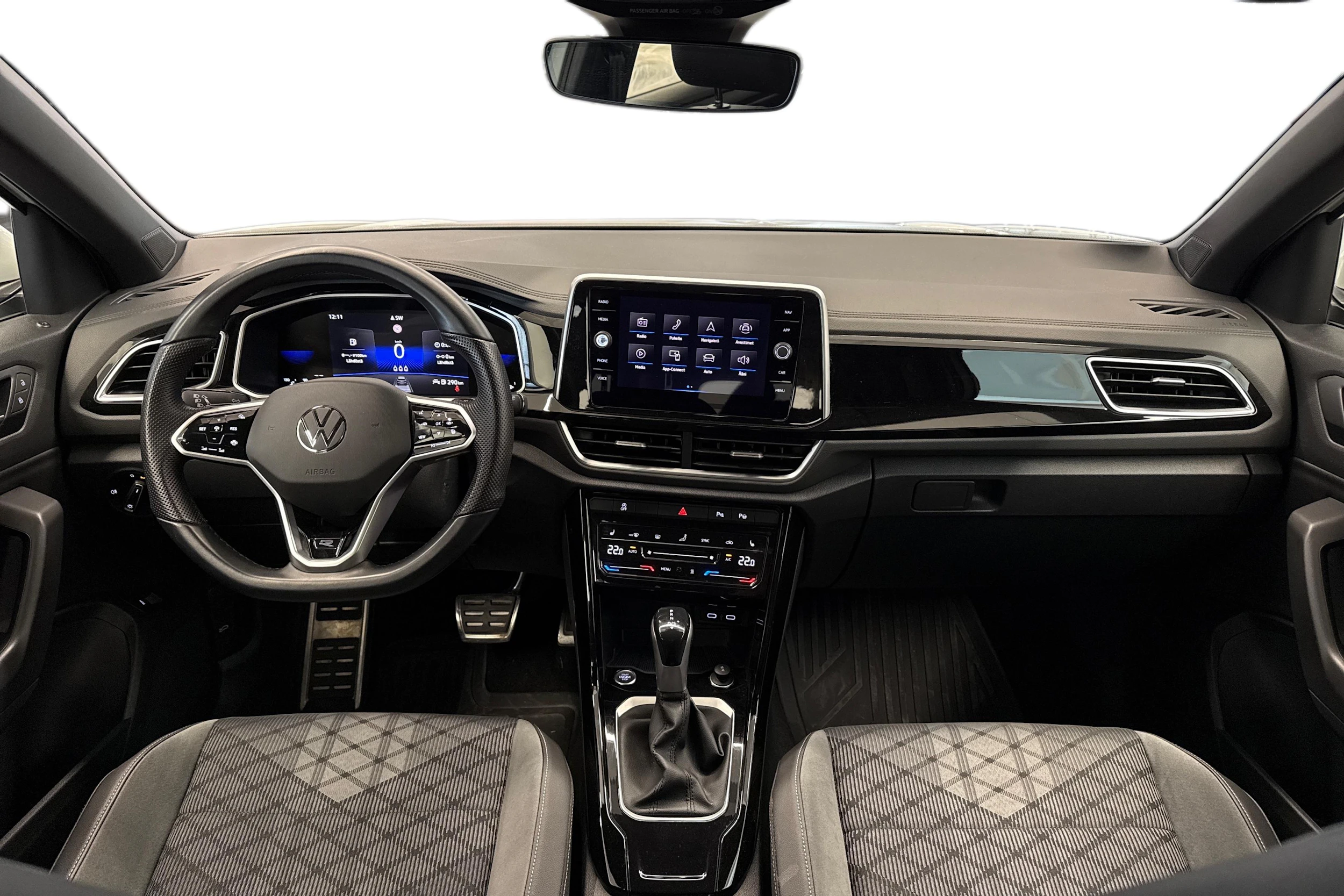 Valkoinen Volkswagen T-Roc 2023 kuva 9.