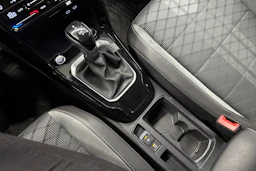 Valkoinen Volkswagen T-Roc 2023 kuva 23.