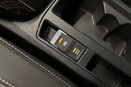 Valkoinen Volkswagen T-Roc 2023 kuva 24.