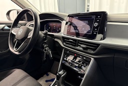 Harmaa Volkswagen T-Roc 2023 kuva 15.