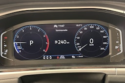 Harmaa Volkswagen T-Roc 2023 kuva 24.