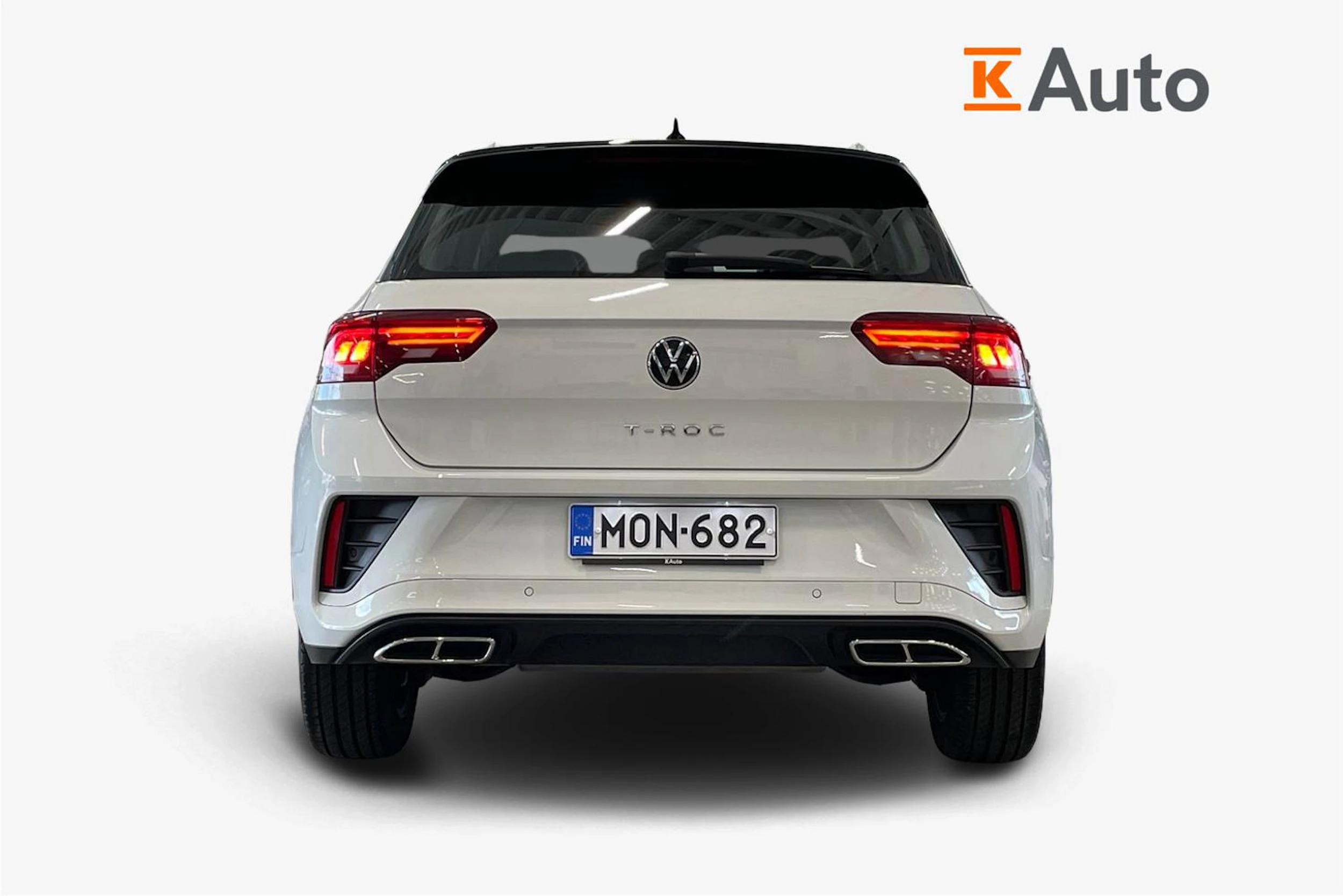 valkoinen Volkswagen T-Roc 2023 kuva 3.