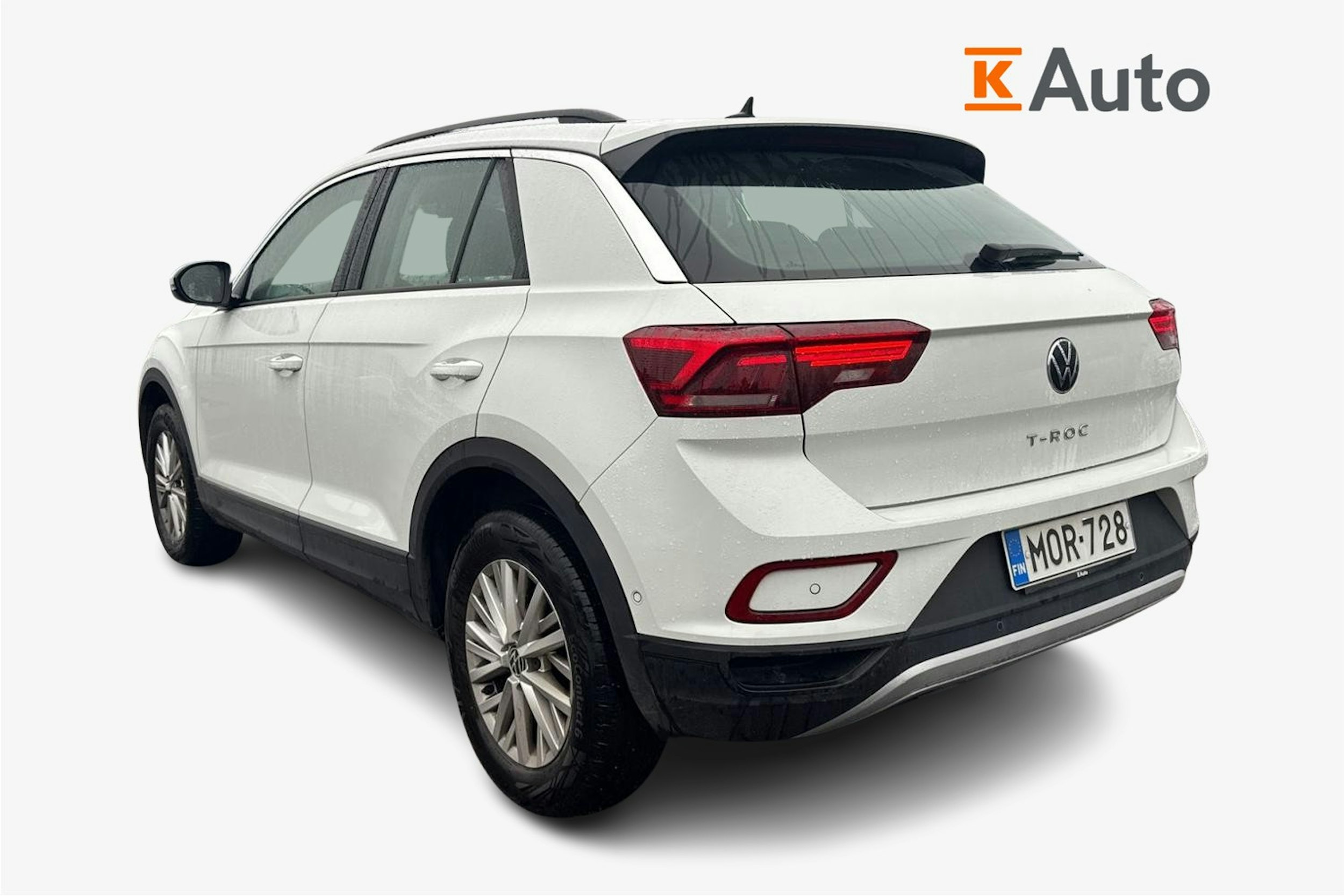 Valkoinen Volkswagen T-Roc 2023 kuva 2.