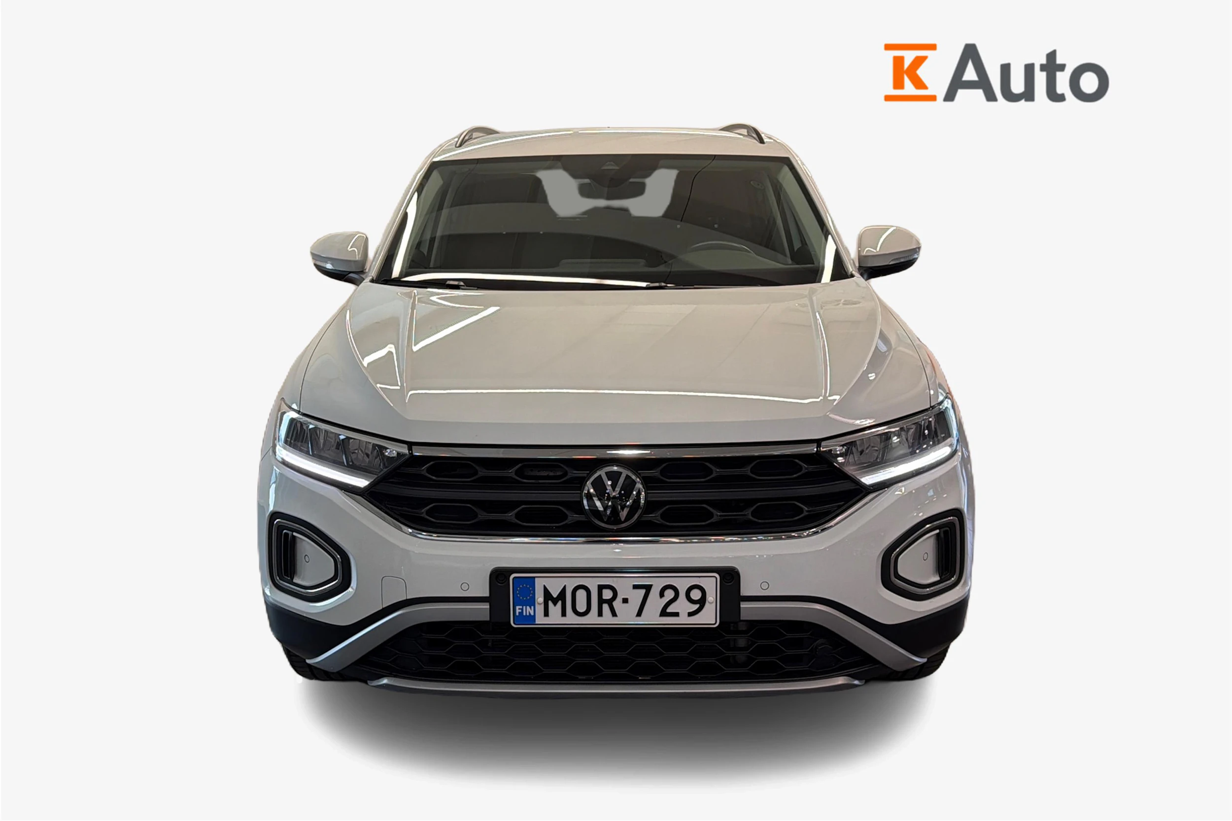 valkoinen Volkswagen T-Roc 2023 kuva 5.