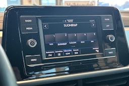 valkoinen Volkswagen T-Roc 2023 kuva 25.