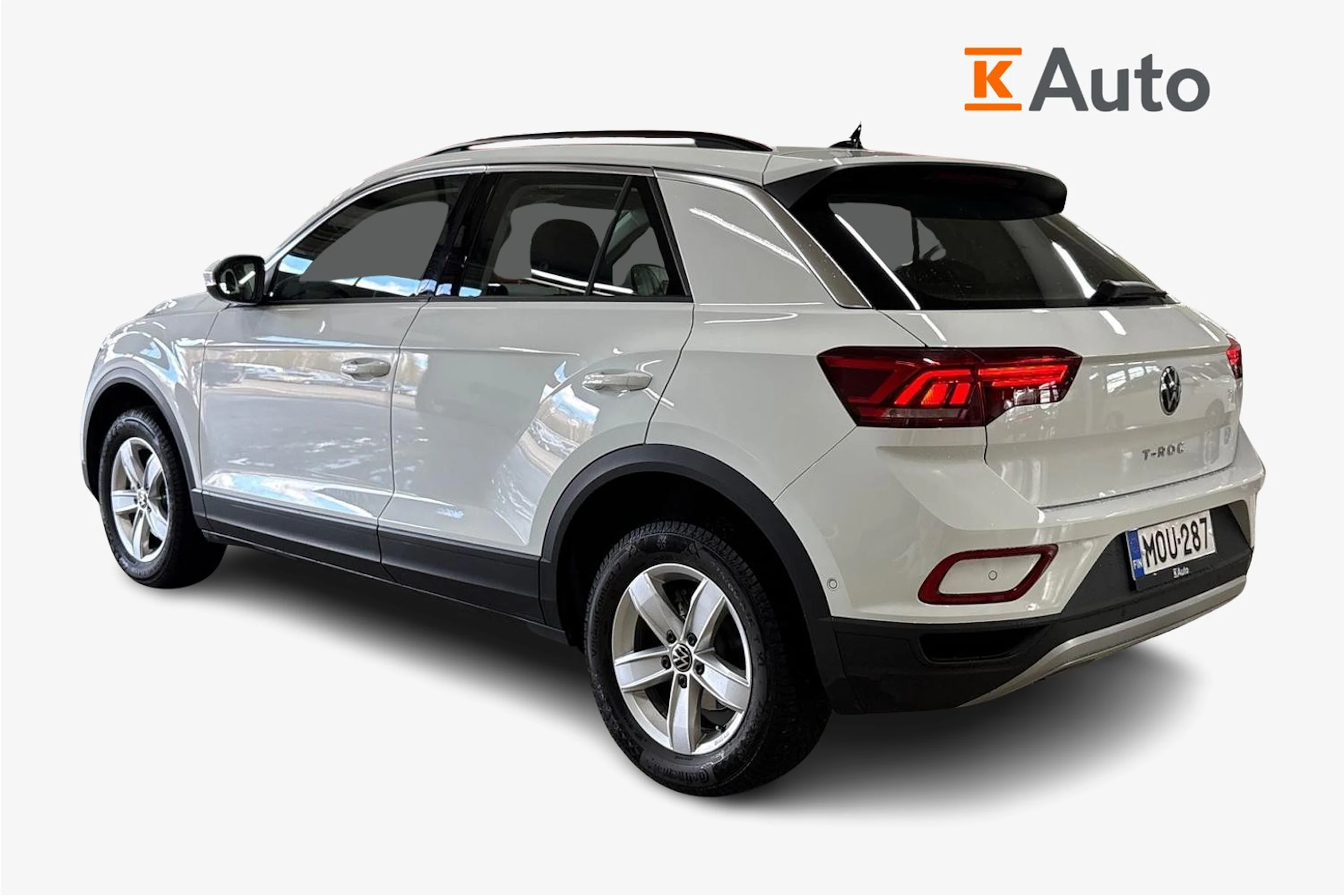 valkoinen Volkswagen T-Roc 2023 kuva 3.