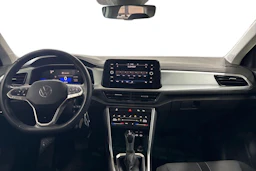 valkoinen Volkswagen T-Roc 2023 kuva 9.