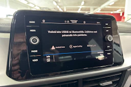 valkoinen Volkswagen T-Roc 2023 kuva 20.