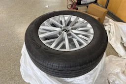 valkoinen Volkswagen T-Roc 2023 kuva 30.