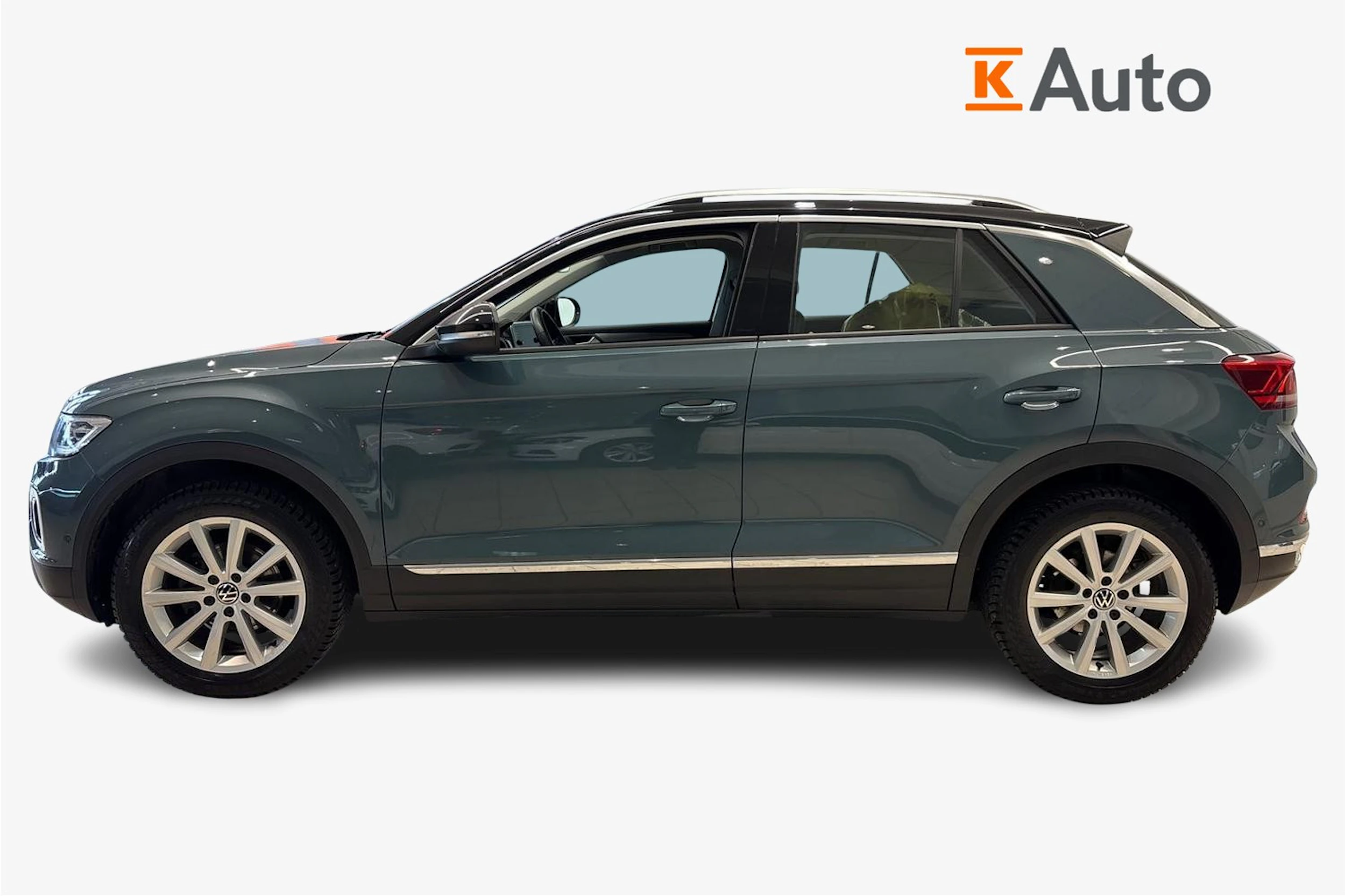 Sininen Volkswagen T-Roc 2023 kuva 5.