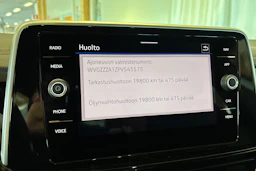 Harmaa Volkswagen T-Roc 2023 kuva 19.