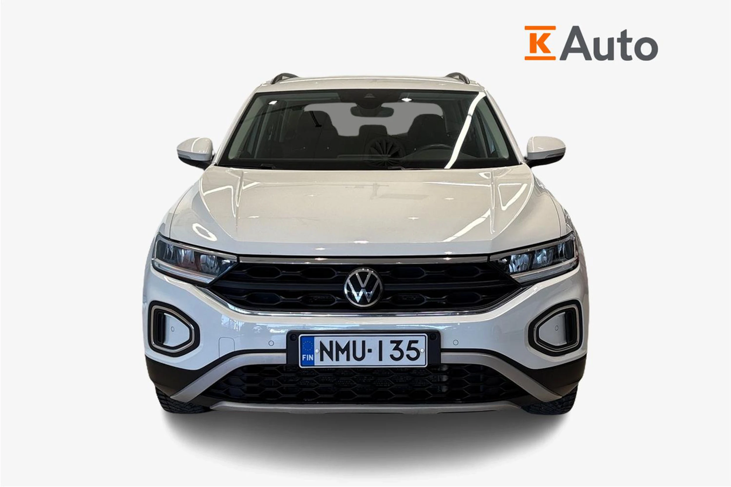 Valkoinen Volkswagen T-Roc 2023 kuva 4.