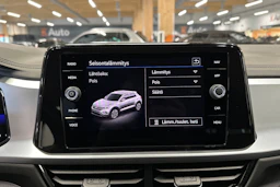 harmaa Volkswagen T-Roc 2023 kuva 15.