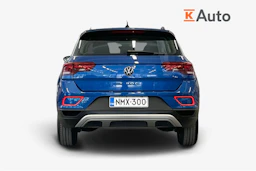 sininen Volkswagen T-Roc 2023 kuva 3.