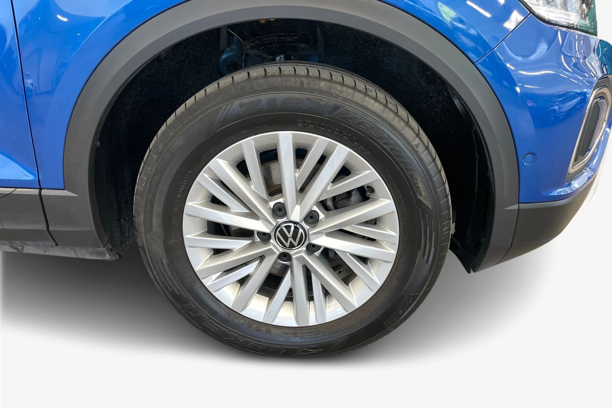 sininen Volkswagen T-Roc 2023 kuva 9.
