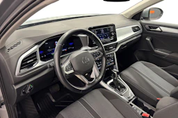 met. harmaa Volkswagen T-Roc 2023 kuva 6.