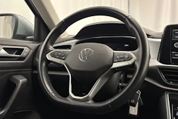 met. harmaa Volkswagen T-Roc 2023 kuva 12.