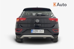 musta Volkswagen T-Roc 2023 kuva 3.