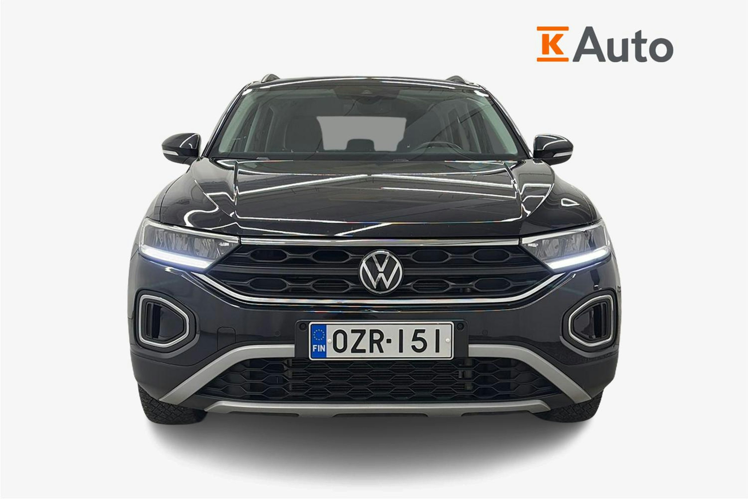 musta Volkswagen T-Roc 2023 kuva 5.