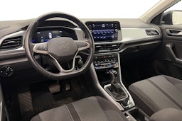 musta Volkswagen T-Roc 2023 kuva 7.