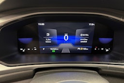 musta Volkswagen T-Roc 2023 kuva 16.