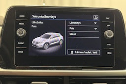 musta Volkswagen T-Roc 2023 kuva 22.