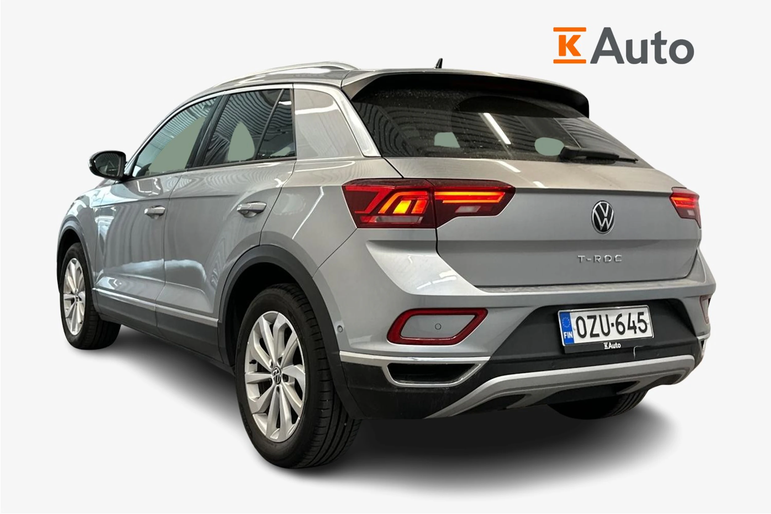 harmaa Volkswagen T-Roc 2023 kuva 2.