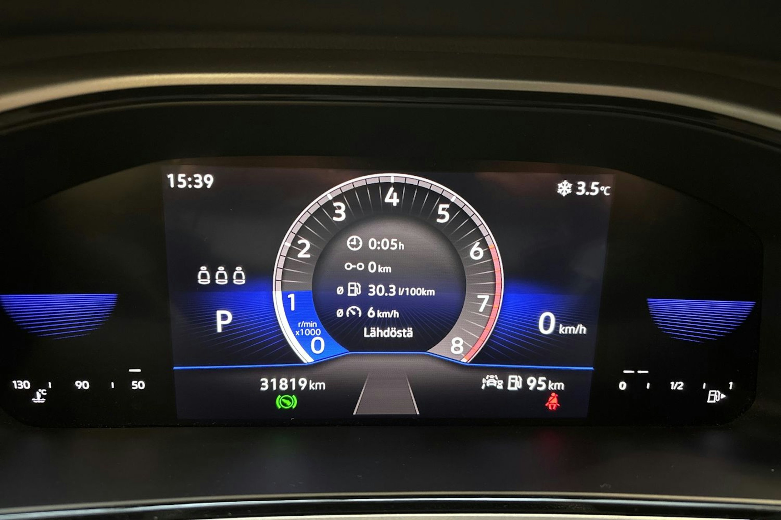 met. musta Volkswagen T-Roc 2023 kuva 19.