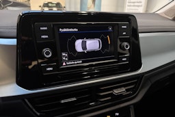 met. musta Volkswagen T-Roc 2023 kuva 20.